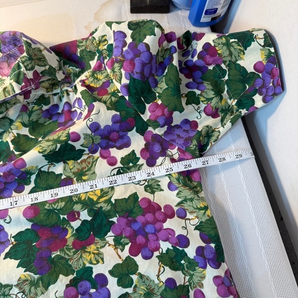 Women’s vintage house coat moo moo size large Floral Grape Print dress grandma - Picture 9 of 9